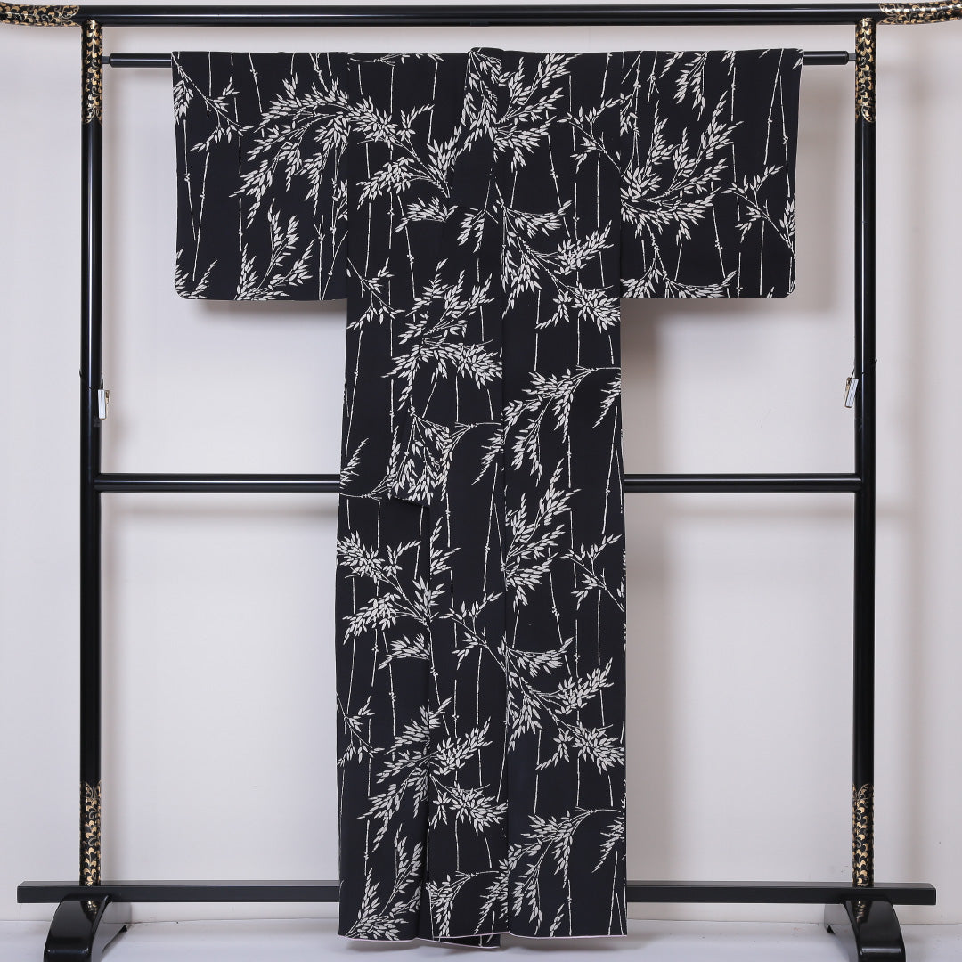 小紋 袷 身丈160cm 裄丈62cm 正絹 Aランク インフォーマル 広衿 Lサイズ 笹 黒系 PO 1221-01846