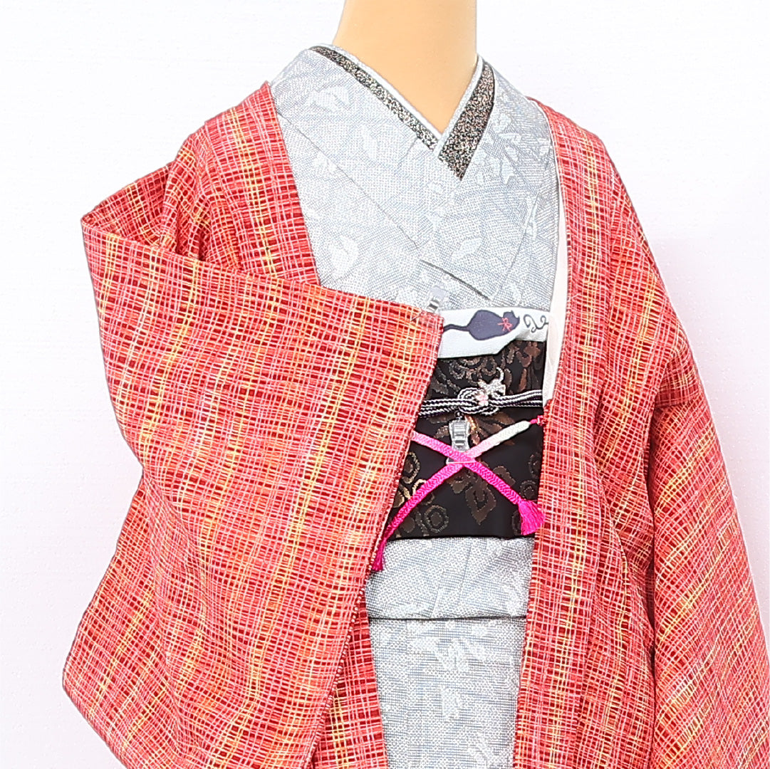 羽織 袷 身丈74cm 裄丈64cm 正絹 Aランク カジュアル Mサイズ 紐あり 創作柄 赤系 RP 1232-12064
