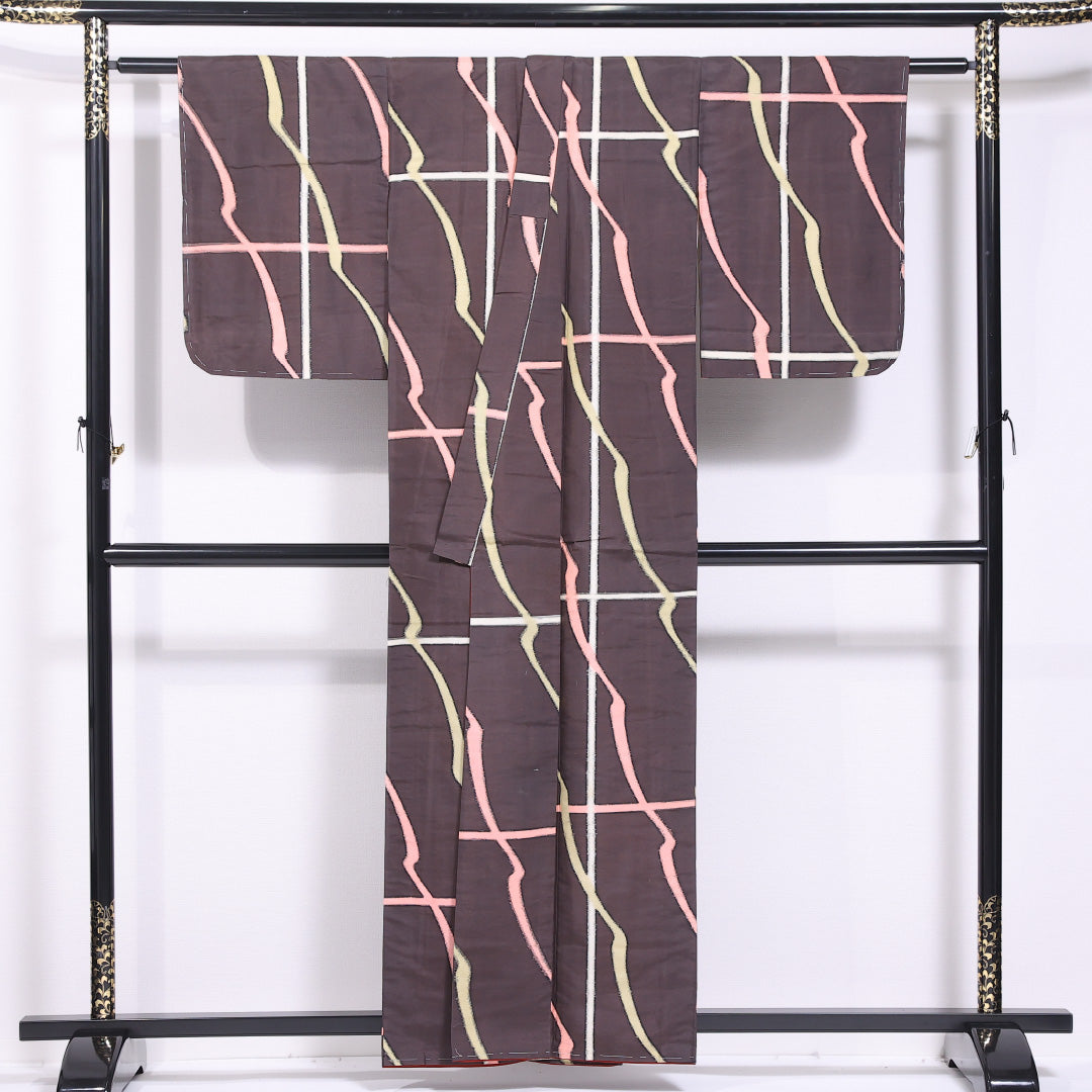 アンティーク 銘仙の着物 袷 身丈158cm 裄丈63cm 正絹 Bランク バチ衿 Mサイズ 創作柄 茶系 RP 1223-11679