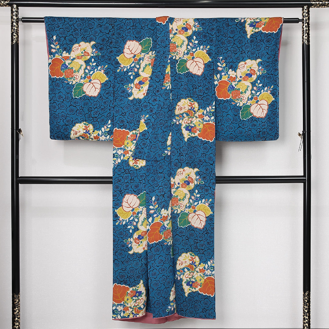 アンティーク 小紋 (錦紗) 袷 身丈146cm 裄丈63cm 正絹 Aランク バチ衿 XSサイズ 牡丹 桐 青系 M4 1221-12545