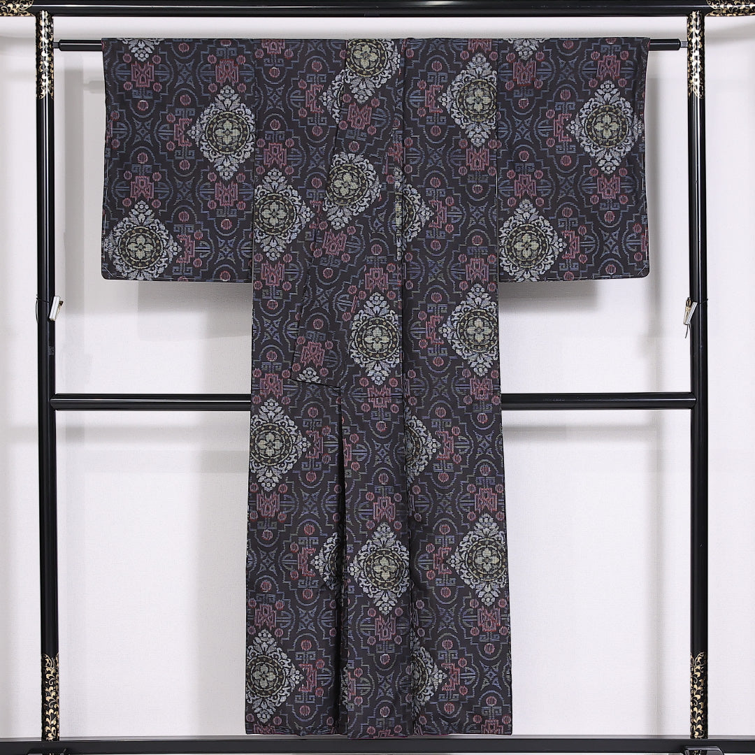 紬 袷 身丈150cm 裄62cm 正絹 アラベスク グレー系 Sランク 1216-01478