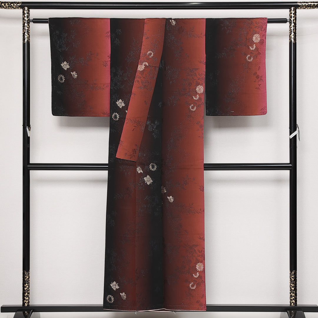 お召 袷 身丈147cm 裄丈60cm 正絹 Aランク インフォーマル 広衿 XSサイズ しつけ糸 菊 赤系 RP 1222-13653