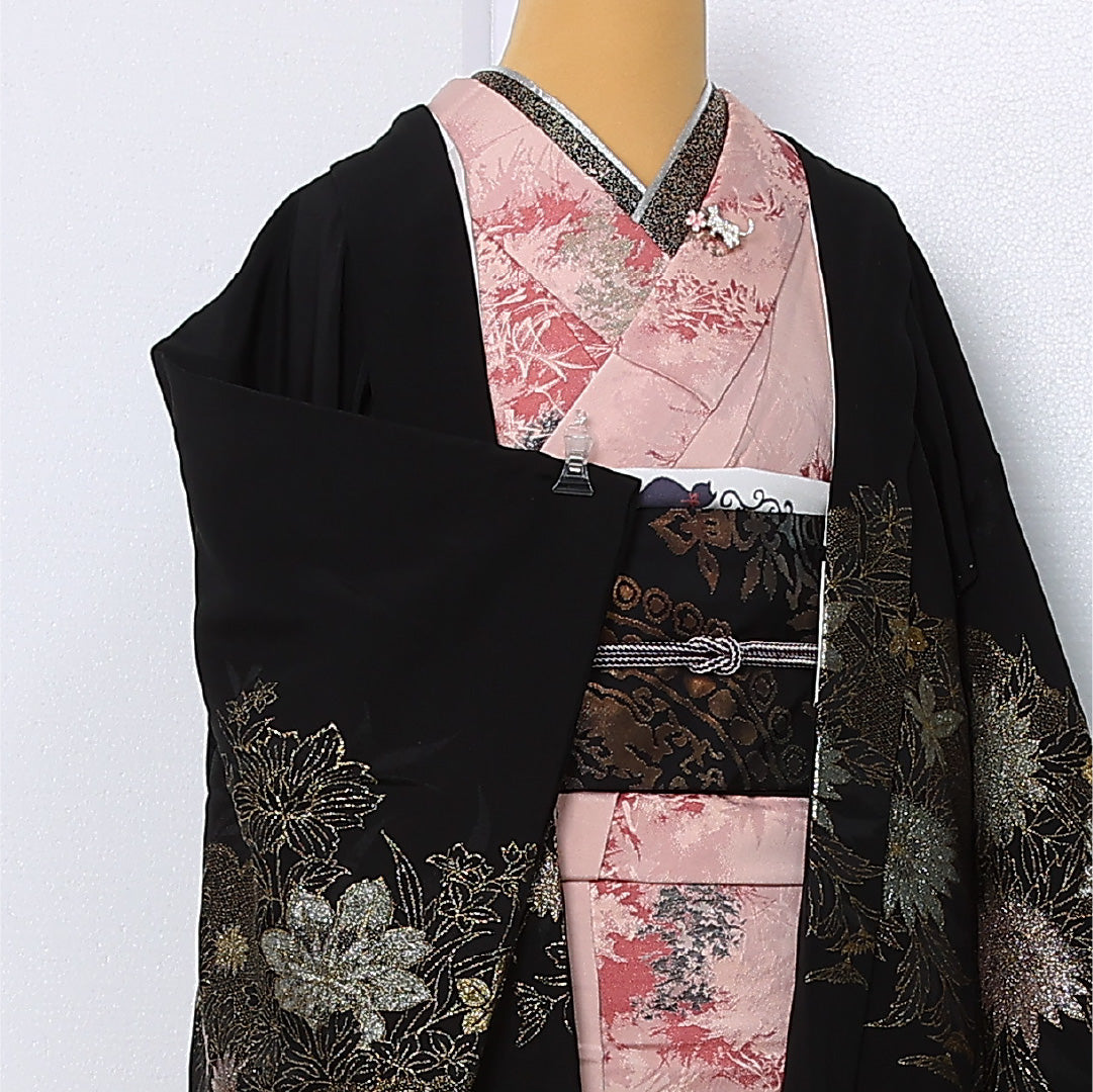 黒羽織 袷 身丈81cm 裄丈61cm 正絹 Bランク 一つ紋 (抱き茗荷) セミフォーマル Sサイズ 漆糸 菊 黒系 RP 1233-12941