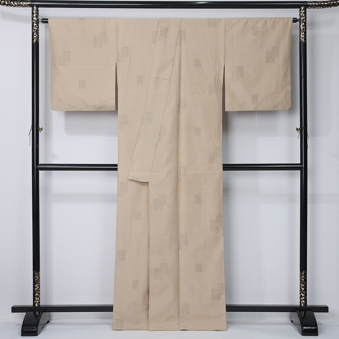 紬 袷 身丈164cm 裄丈67cm 正絹 Aランク カジュアル 広衿 Lサイズ 創作柄 ベージュ系 RP 1223-12357
