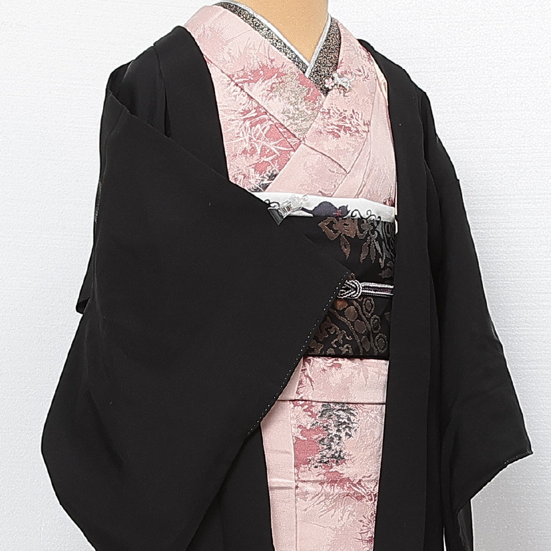 黒羽織 袷 身丈79cm 裄丈63cm 正絹 Aランク 一つ紋 (丸に蔦) セミフォーマル Sサイズ 漆糸 雲取り 黒系 HP 1233-13780