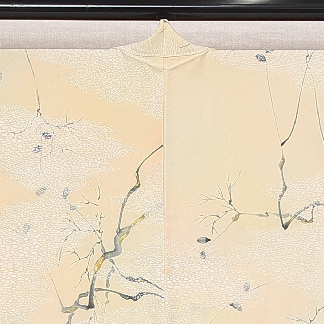 羽織 袷 身丈81cm 裄丈64cm 正絹 Bランク カジュアル Mサイズ 金彩 植物柄 クリーム系 HP 1232-13942