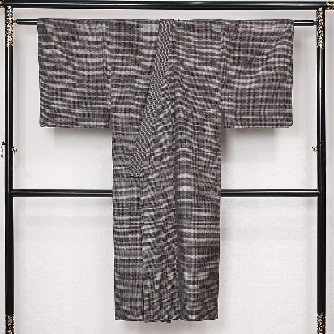 3点セット アンサンブル 男着物 (本場大島紬) 袷 身丈135cm 裄丈64cm 正絹 Sランク インフォーマル 棒衿 Sサイズ 証紙 有馬 グレー系 PO 1224-13146