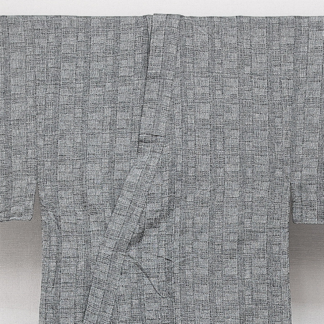 木綿の浴衣 男性用 夏物 洗える着物 夏物 身丈137cm 裄丈70cm 木綿 Aランク Sサイズ バチ衿 カジュアル 創作柄 グレー系 1219-14599