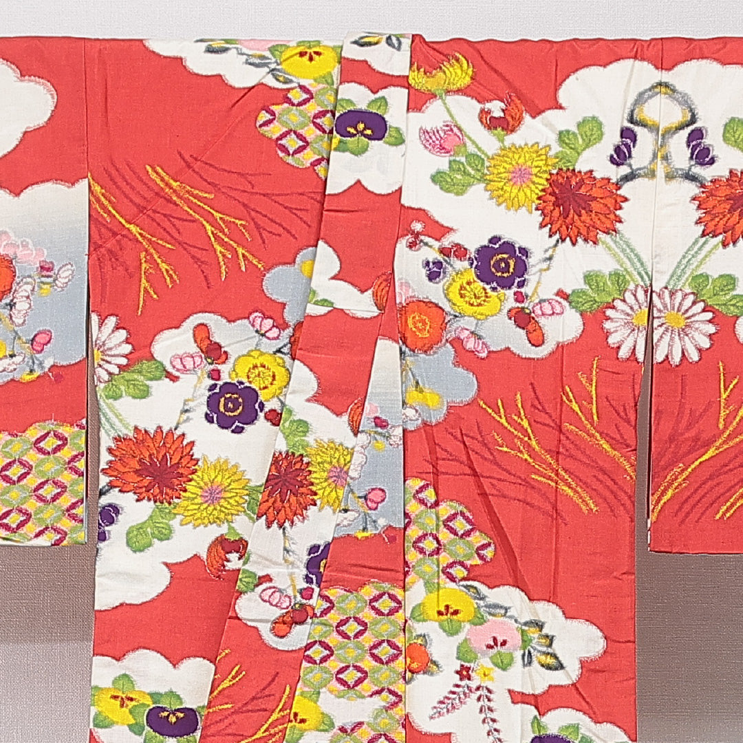 アンティーク 紬（銘仙） 袷 身丈149cm 裄丈64cm 正絹 Dランク XSサイズ バチ衿 梅 赤系 1216-15612