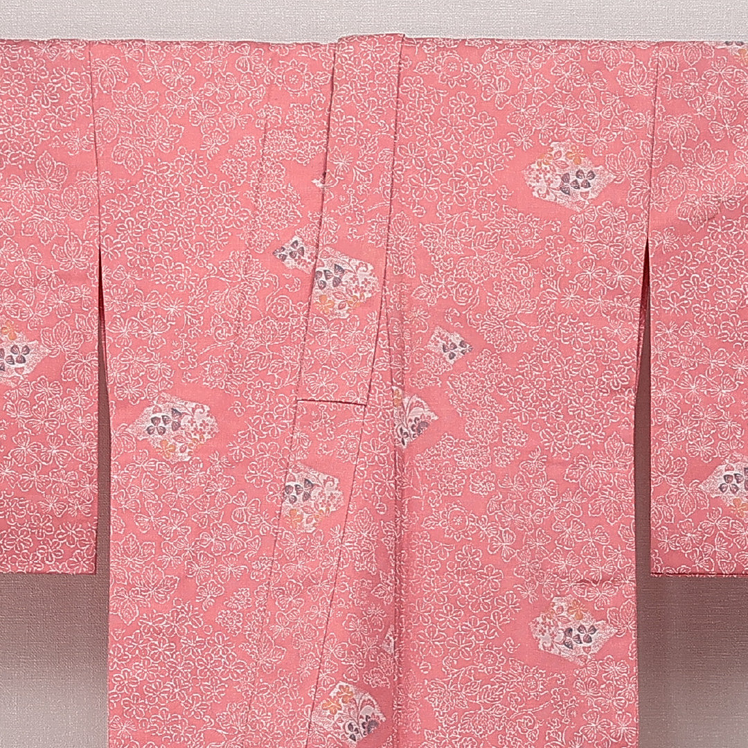 洗える着物 ウールの紬 単衣 身丈162cm 裄丈63cm ウール Sランク カジュアル バチ衿 Lサイズ 居敷当て 肩当て 梅 蔦 ピンク系 RP 1223-14355
