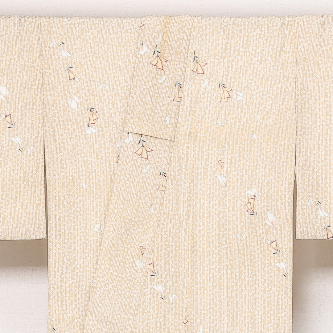 小紋 袷 洗える着物 身丈155cm 裄丈63cm Aランク ポリエステル 広衿 Mサイズ インフォーマル 梅 古典的 しとやか クリーム系 ベージュ系 1215-13591