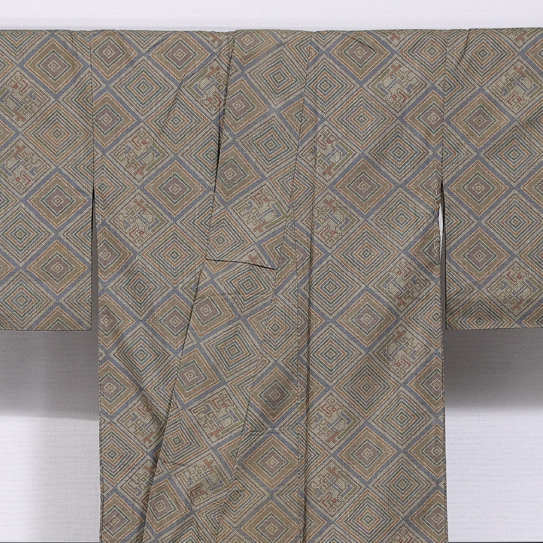 大島紬 身丈156cm 裄丈62cm M 正絹 Aランク 袷 広衿 幾何学 1216-11612