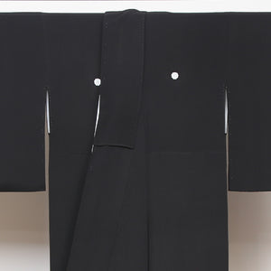 黒留袖 袷 身丈157cm 裄64cm 正絹 黒系 Aランク 牡丹 五つ紋 1211000553310