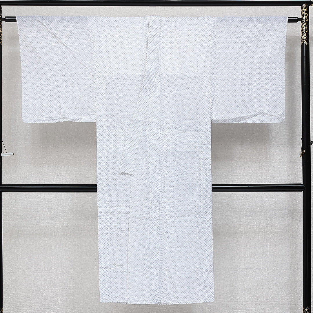 木綿の浴衣 男性用（紬） 夏物 洗える着物 夏物 身丈131cm 裄丈66cm 木綿 Sランク XSサイズ 選択必須 居敷当て 肩当て 十字絣 白系 1219-14588