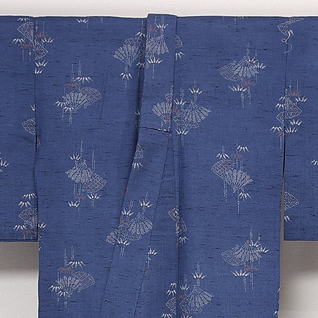 夏物 洗える着物 紬 夏物 身丈148cm 裄丈64cm ポリエステル Aランク カジュアル バチ衿 XSサイズ 居敷当て 扇 笹 青系 RP 1223-13295