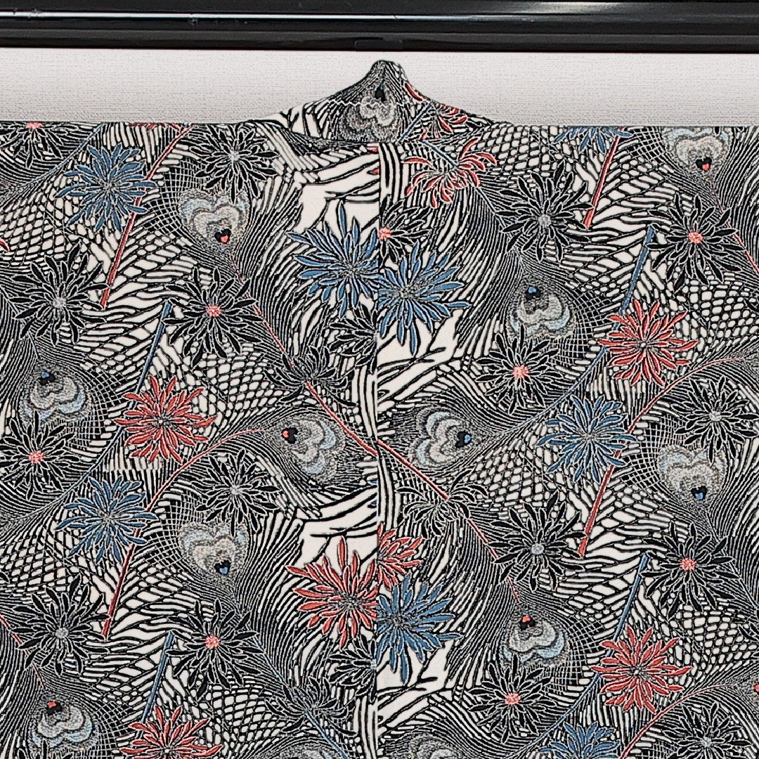 羽織 袷 身丈84cm 裄丈64cm 正絹 Aランク カジュアル Mサイズ 菊 孔雀の羽 グレー系 HP 1232-13882