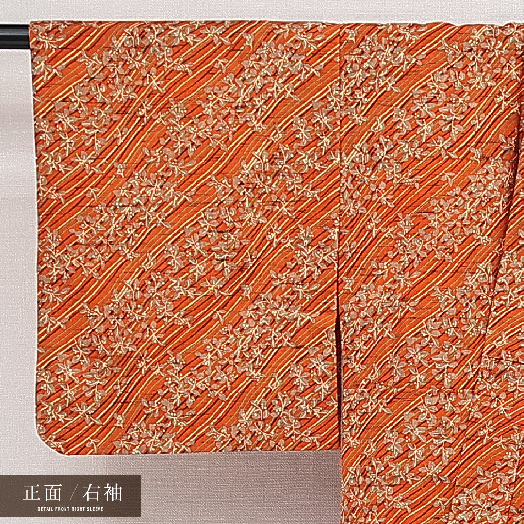 洗える着物 ウールの紬 単衣 身丈143cm 裄丈57cm ウール Sランク カジュアル バチ衿 XSサイズ 染め紬 植物柄 朱系 RP 1223-14334