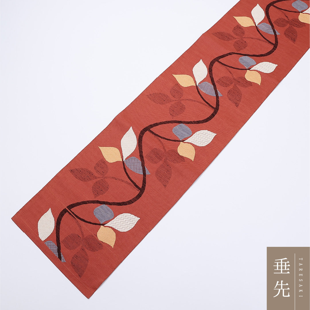 八寸名古屋帯 帯丈350cm 六通 松葉仕立て Sランク カジュアル 植物柄 紬 正絹 朱系 1224-01402