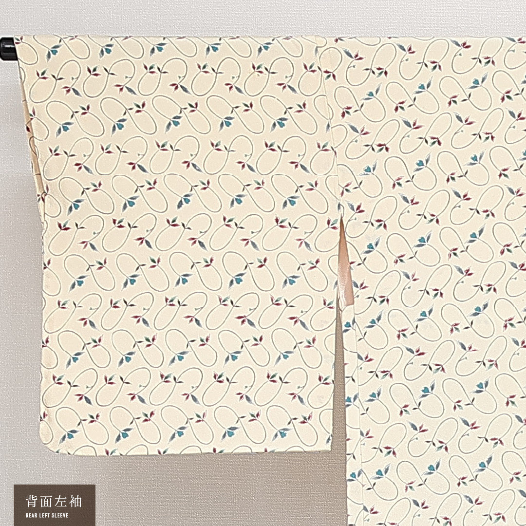 羽織 袷 身丈77cm 裄丈62cm 正絹 Aランク カジュアル Sサイズ 植物柄 クリーム系 RP 1232-14657