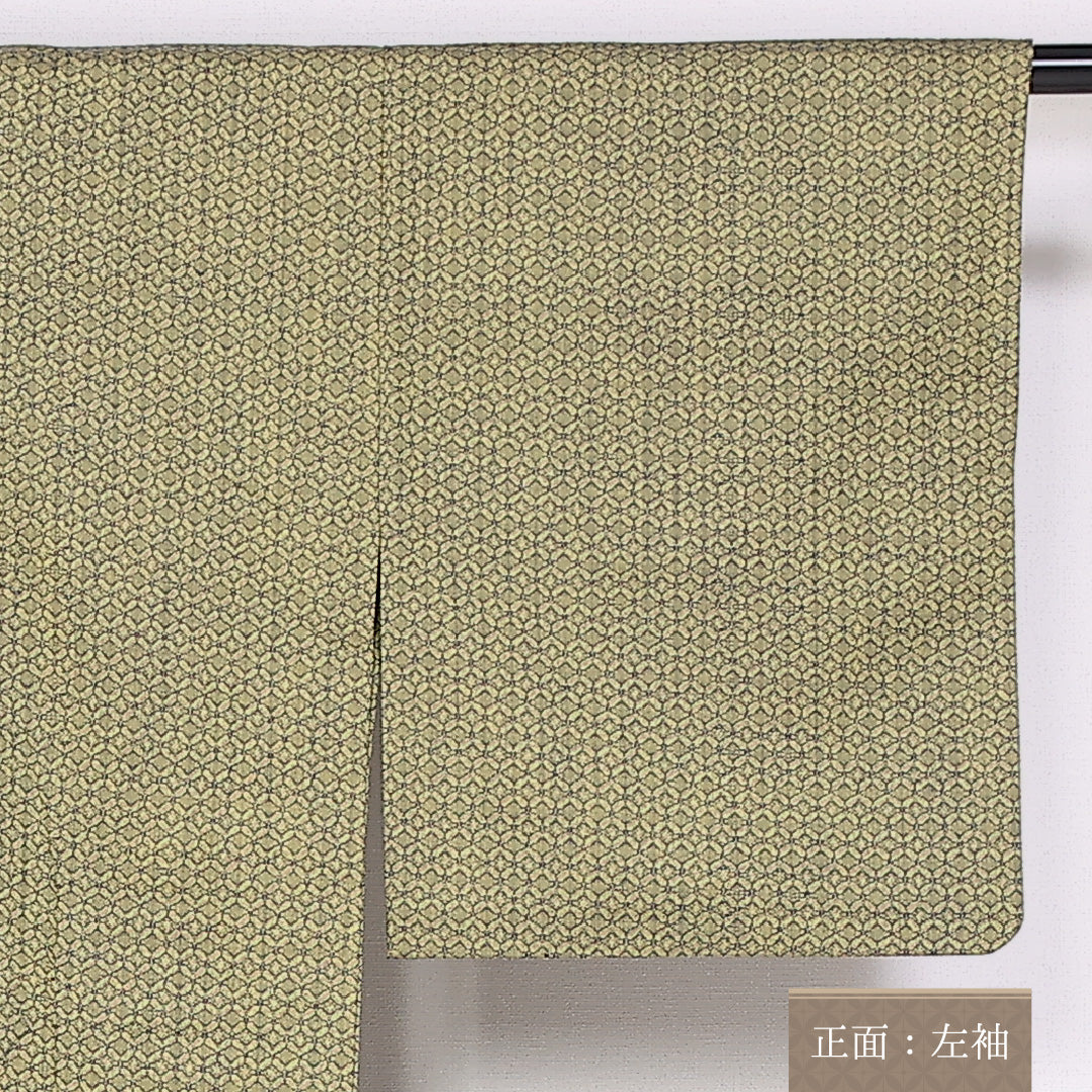 紬 身丈148cm 裄丈63cm Sランク 単衣 洗える着物 ウール バチ衿 七宝 肩当て 居敷当て 1216-10087