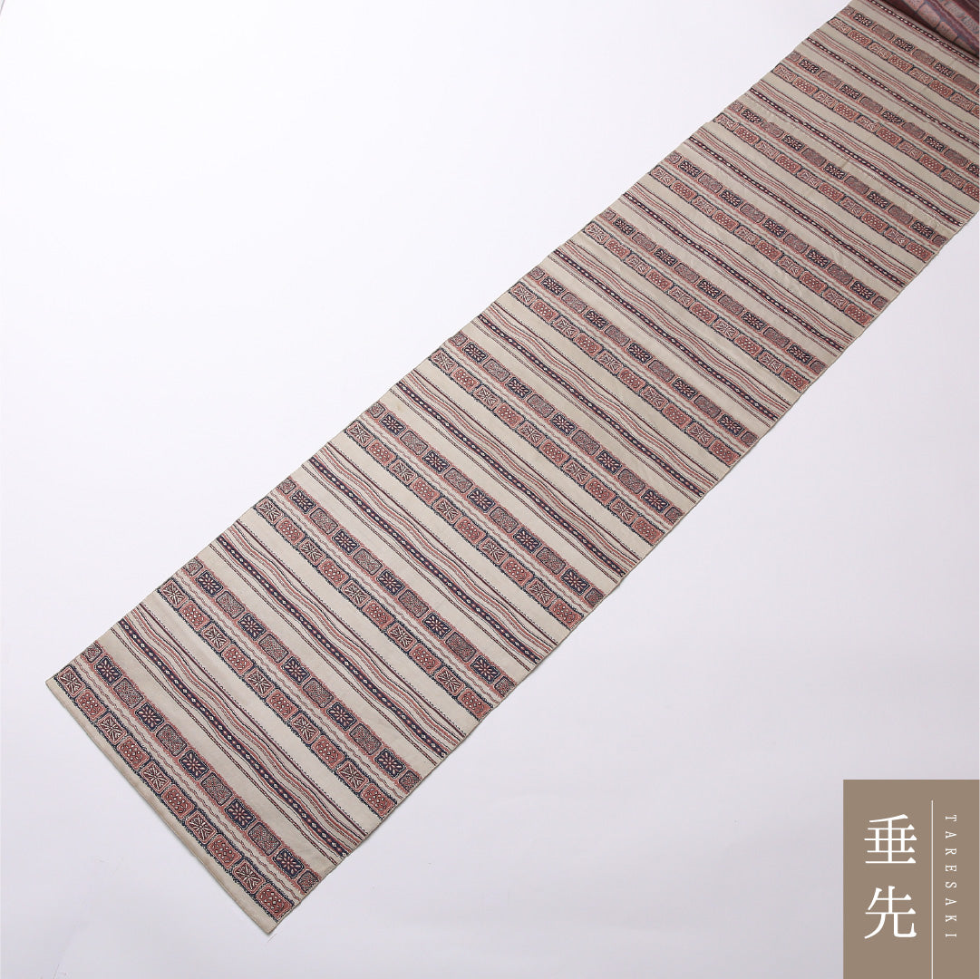 八寸名古屋帯 Cランク 帯丈337cm 正絹 全通 松葉仕立て 織り カジュアル 創作柄 クリーム系・ピンク系 LP 1245-02521