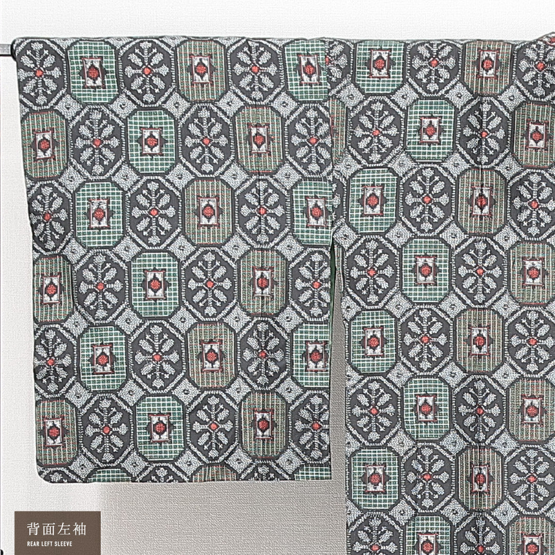 洗える着物 道行コート 袷 身丈85cm 裄丈65cm ポリエステル Sランク セミフォーマル Mサイズ ポケットあり 蜀江 グレー系 RP 1237-14669