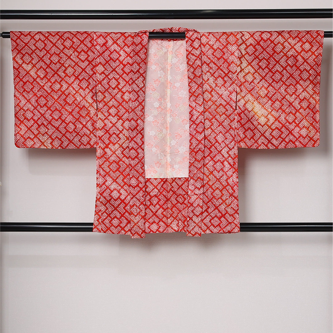 羽織 袷 身丈80cm 裄丈64cm 正絹 Sランク カジュアル Mサイズ 幾何学柄 赤系 RP 1232-12760