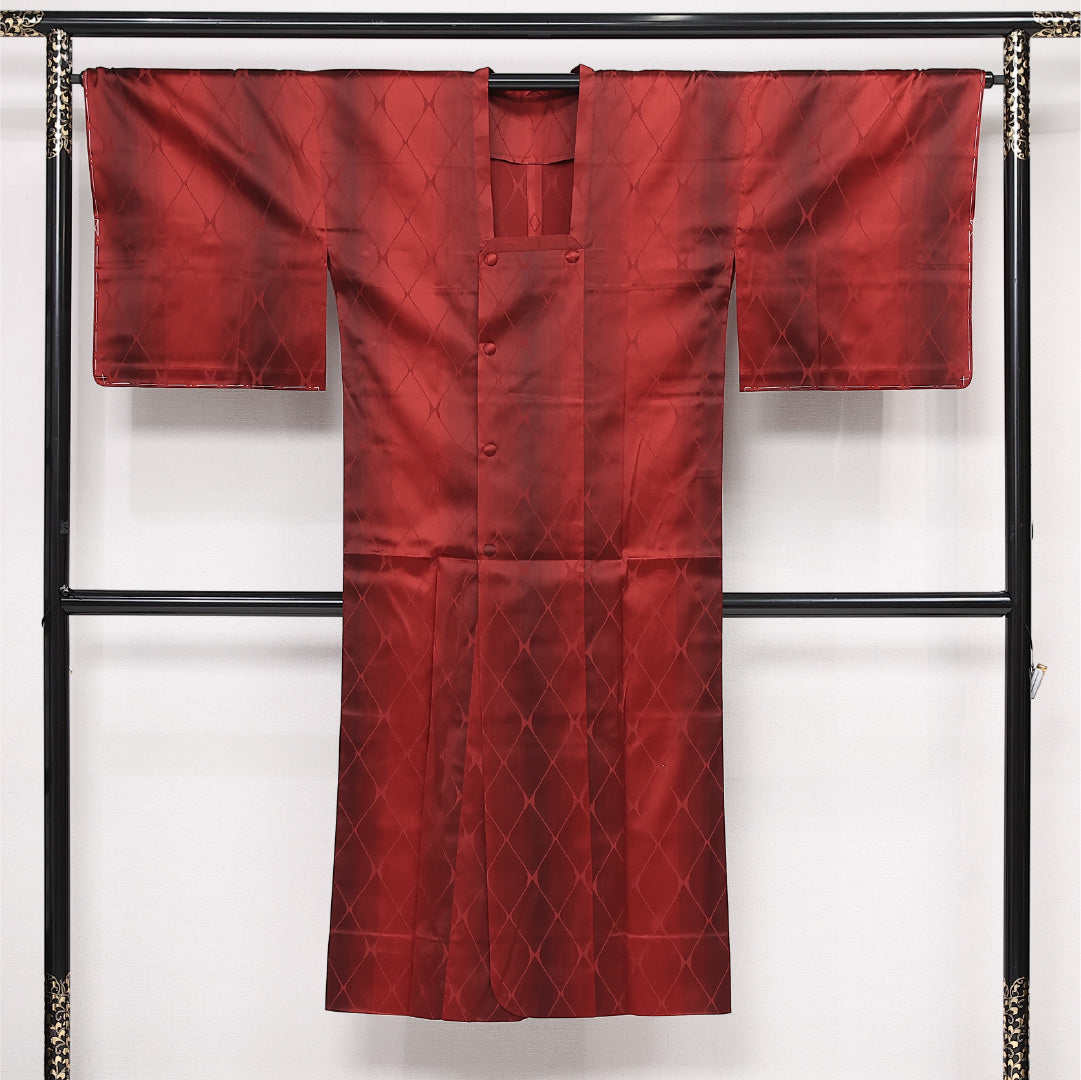 未使用品 道行コート 単衣 身丈138cm 裄丈68cm 正絹 Nランク カジュアル Lサイズ ぼかし染 ポケットあり しつけ糸 菱 赤系 RP 1237-13414