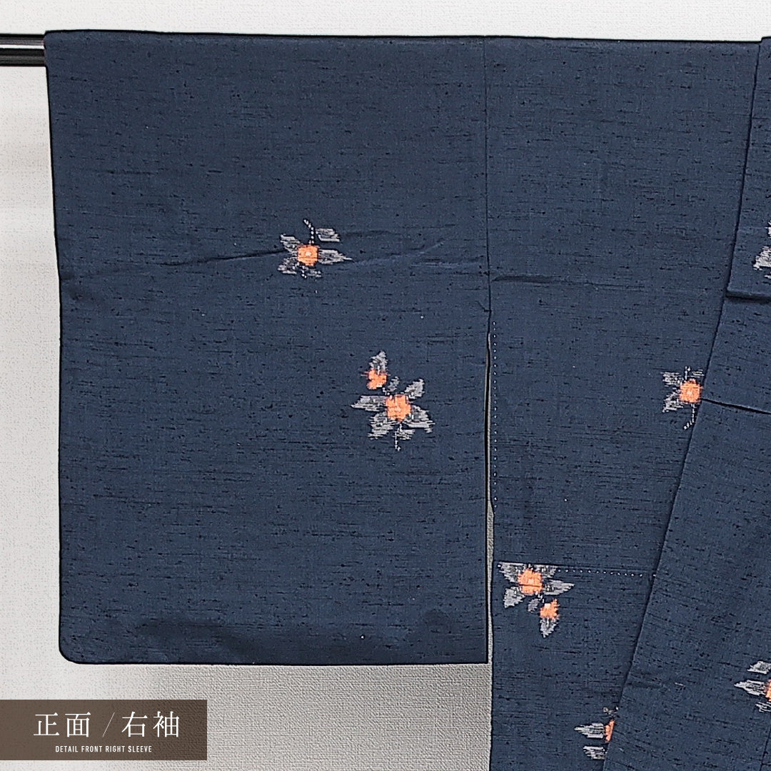 真綿紬 袷 身丈161cm 裄丈65cm 正絹 Sランク カジュアル 広衿 Lサイズ 花柄 紺系 RP 1223-14606