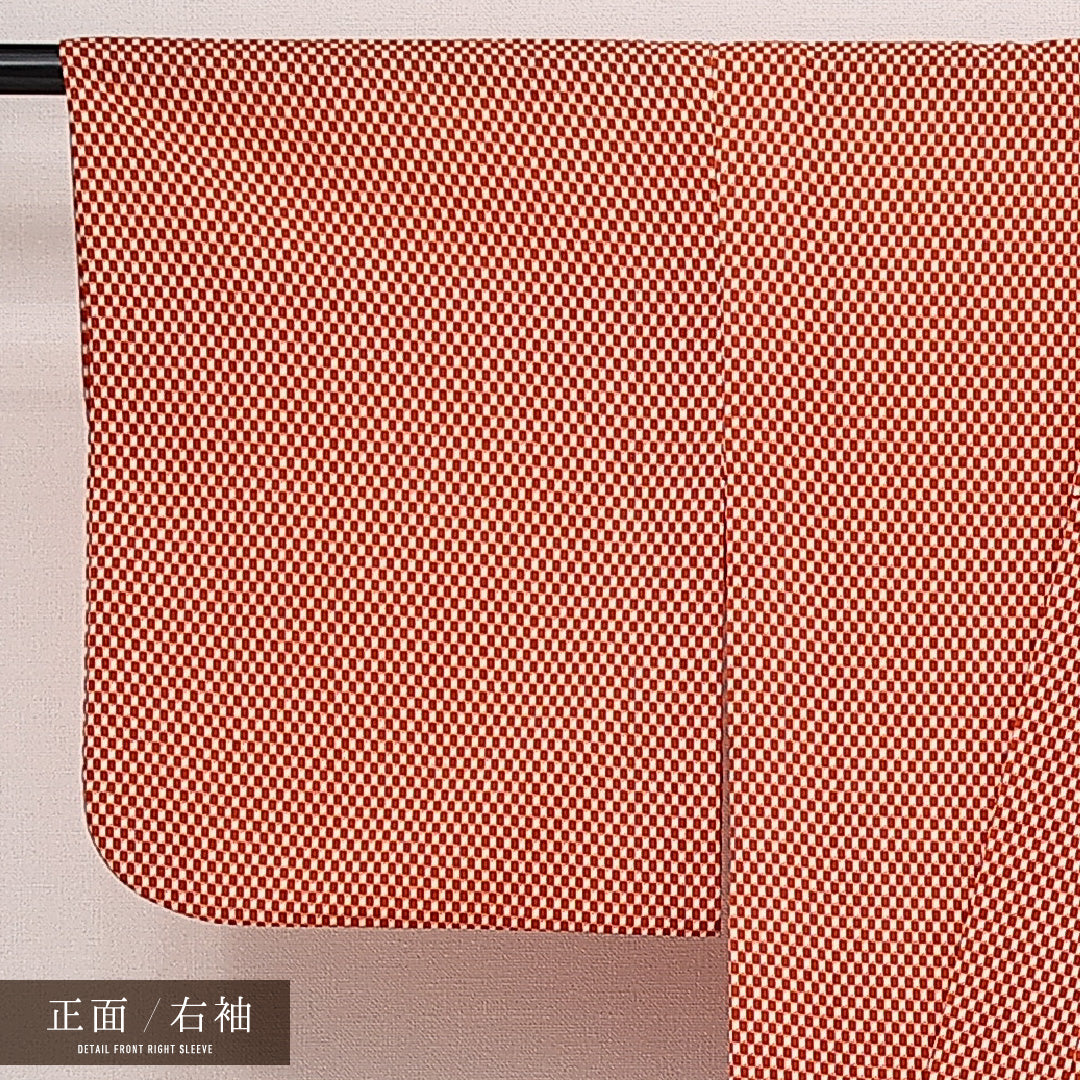 洗える着物 ウールの紬 単衣 身丈152cm 裄丈61cm ウール Sランク カジュアル バチ衿 Sサイズ 格子 朱系 RP 1223-14218
