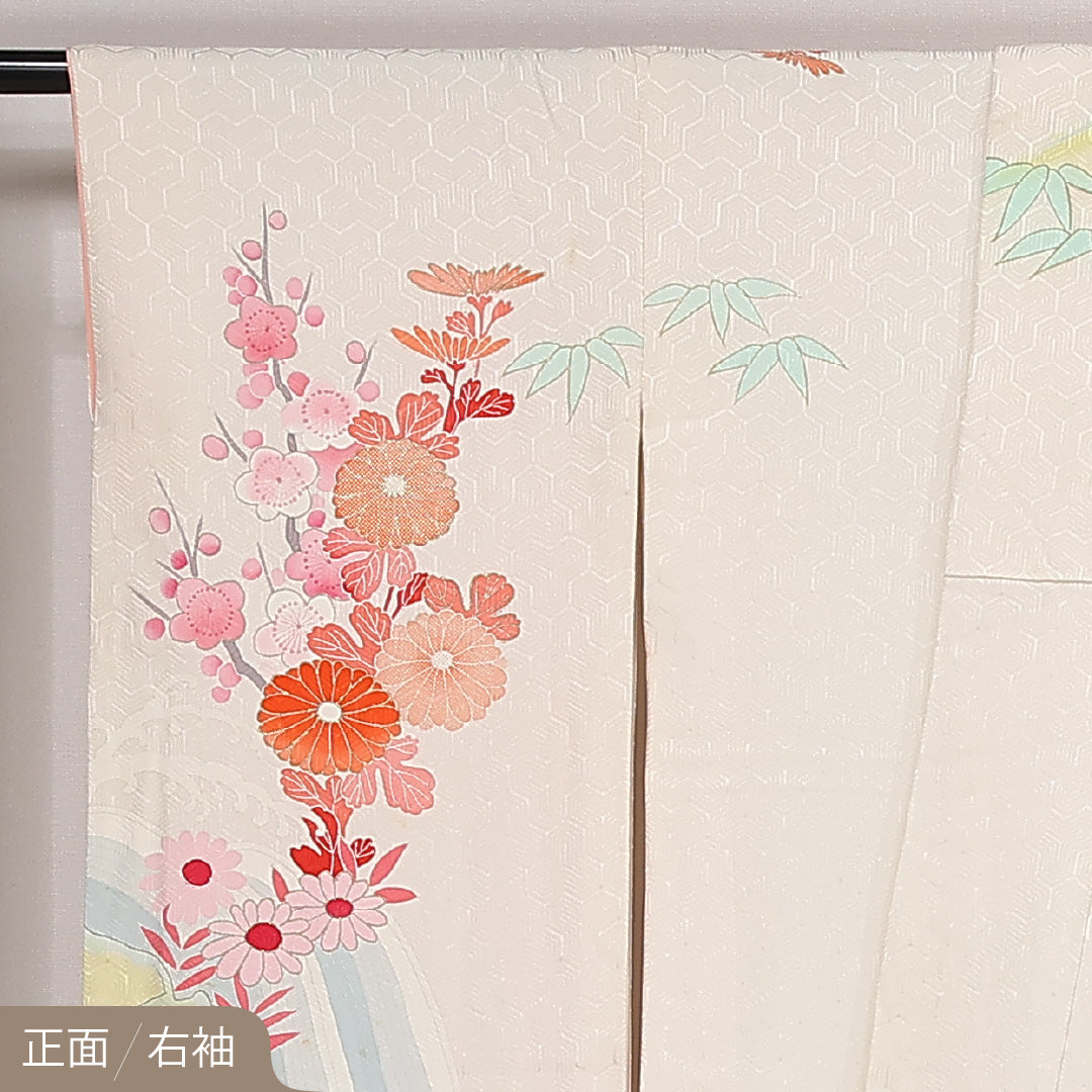 振袖 身丈168cm 裄丈65cm Aランク 正絹 袷 広衿 XL 牡丹 吉祥文様 菊 フォーマル 古典的 華やか クリーム系 白系 1213-F0545