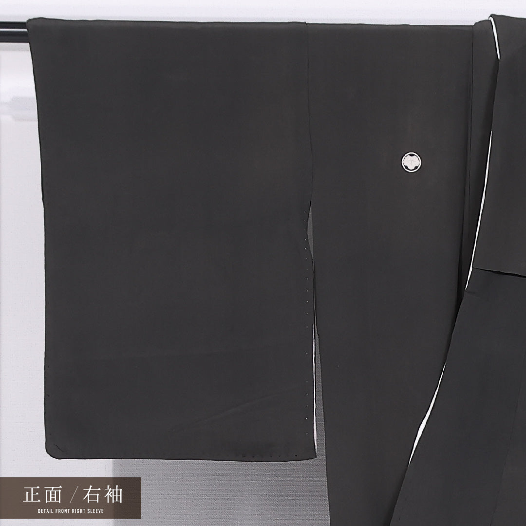 アンティーク 黒留袖 身丈154cm 裄丈61cm 袷 五つ紋 丸に蔦 正絹 Bランク バチ衿 吉祥文様 扇子 1211-F0421