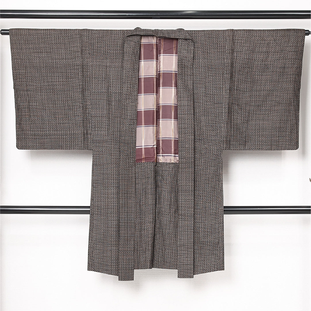 羽織 男性用 袷 身丈105cm 裄丈66cm 正絹 Cランク カジュアル Sサイズ 亀甲絣 茶系 LP 1235-13079