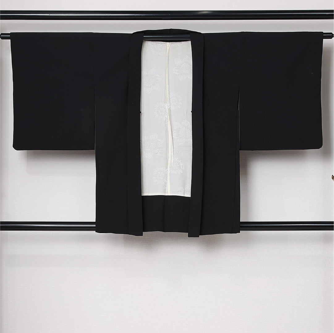 黒羽織 袷 身丈82cm 裄丈64cm 正絹 Cランク インフォーマル Mサイズ 花車 黒系 LP 1233-12841