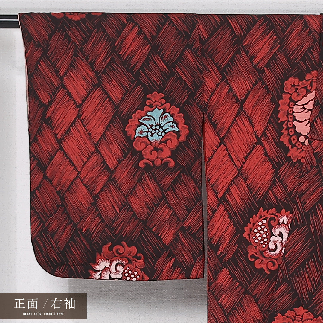 アンティーク お召 袷 身丈148cm 裄丈64cm 正絹 Bランク 広衿 XSサイズ ふくれ織 唐華 赤系 M4 1222-11890
