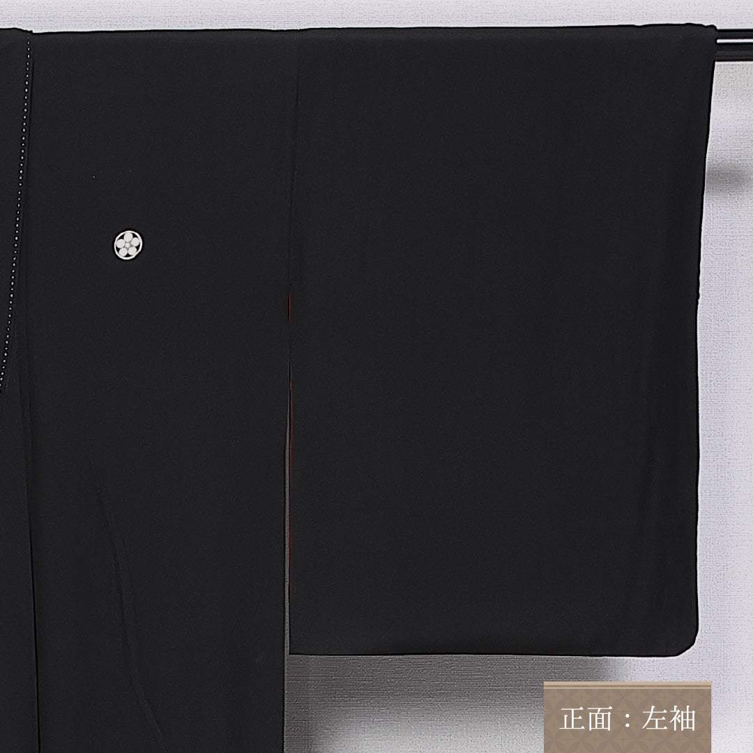 アンティーク 黒留袖 五つ紋 丸に梅鉢 身丈155cm 裄丈62cm Aランク 正絹 袷 広衿 M 金駒刺繍 吉祥文様 梅 松 黒系 1211-F0333