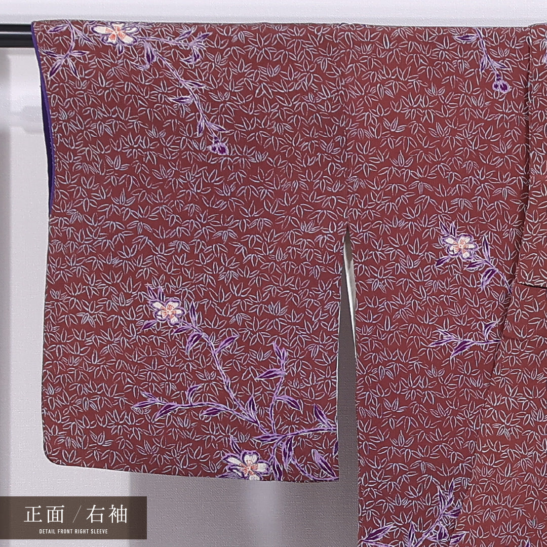 小紋 (ちりめん) 袷 身丈146cm 裄丈63cm 正絹 Aランク インフォーマル 広衿 XSサイズ 桜 ちりめん 赤系 RP 1221-11658