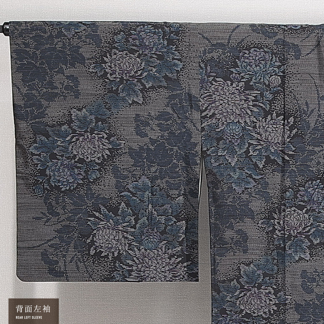 道行コート 大島紬 袷 身丈85cm 裄丈66cm 正絹 Sランク インフォーマル Mサイズ ポケットあり 菊 華やか 気品 グレー系 RP 1237-14679