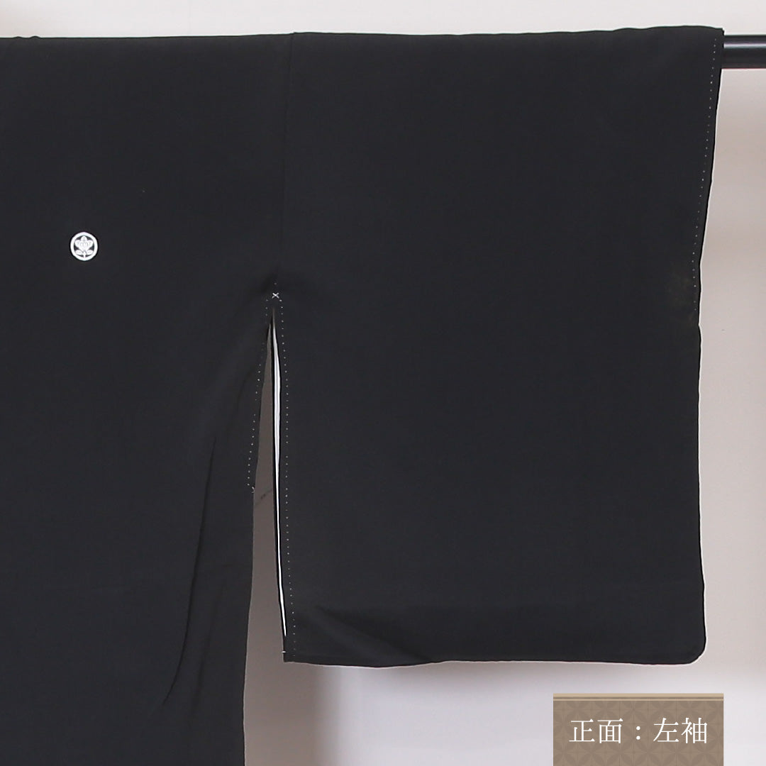 黒留袖 袷 身丈162cm 裄664.5cm 正絹 五つ紋 比翼仕立て 唐織 金駒刺繡 丸に橘 黒系 Aランク 1211-00117