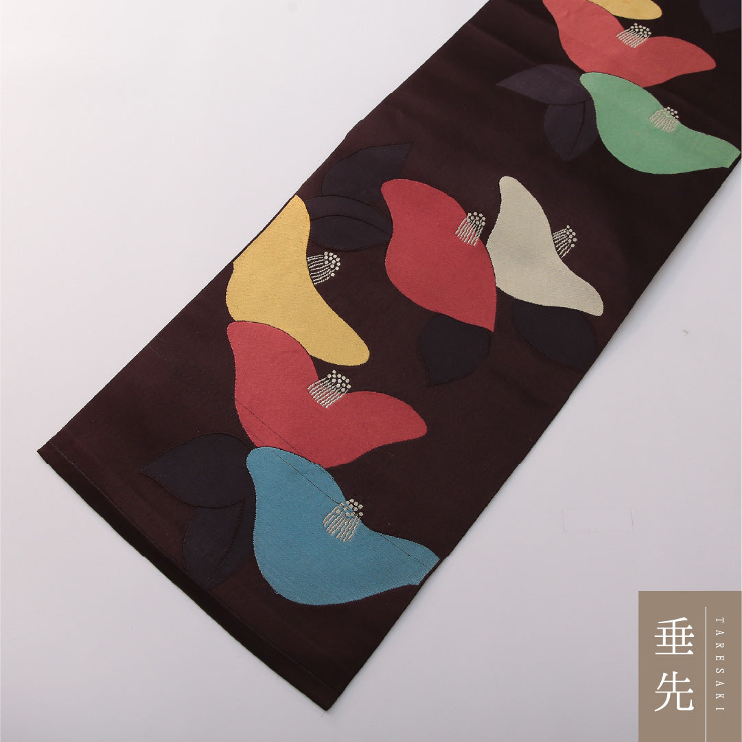 八寸名古屋帯 Cランク 帯丈351cm 正絹 六通 松葉仕立て 織り カジュアル 琳派 椿 茶系 HP 1245-03322