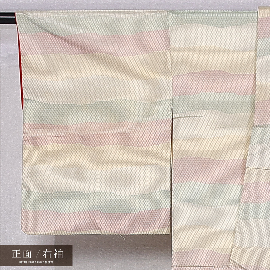 紬 袷 身丈152cm 裄丈62cm 正絹 Aランク カジュアル 広衿 Sサイズ 染め紬 十字亀甲 クリーム系 RP 1223-11289
