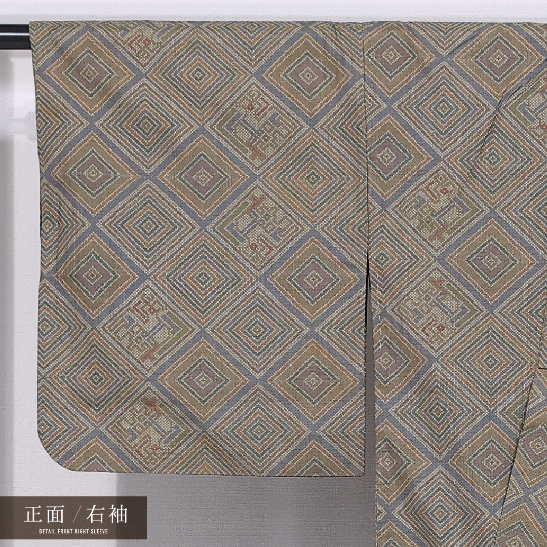 大島紬 身丈156cm 裄丈62cm M 正絹 Aランク 袷 広衿 幾何学 1216-11612