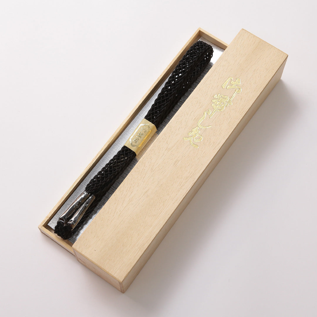 新古品 帯締め 夏物 礼装用 正絹 Nランク 平組紐 レース組 黒系 共箱 D 1236-01389