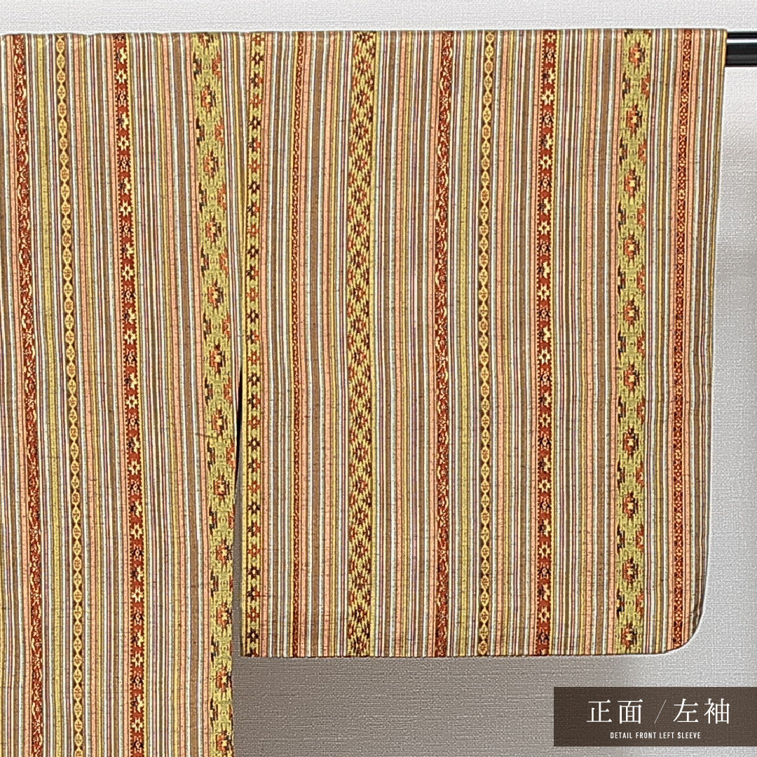 紬 単衣 身丈154cm 裄丈66cm 正絹 Sランク カジュアル バチ衿 Sサイズ 名物裂 薩摩間道 黄系 M4 1223-14773
