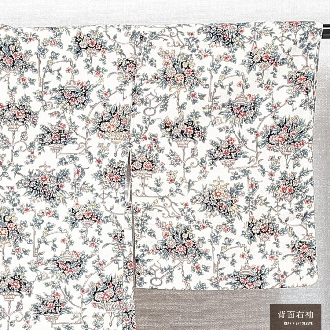 羽織 袷 身丈77cm 裄丈62cm 正絹 Cランク Sサイズ カジュアル 紐あり 花柄 白系 1217-14806