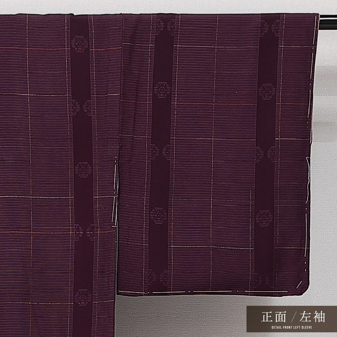 お召 袷 身丈140cm 裄丈62cm 正絹 Aランク インフォーマル 広衿 XSサイズ 漆糸 木瓜 紫系 RP 1222-14223