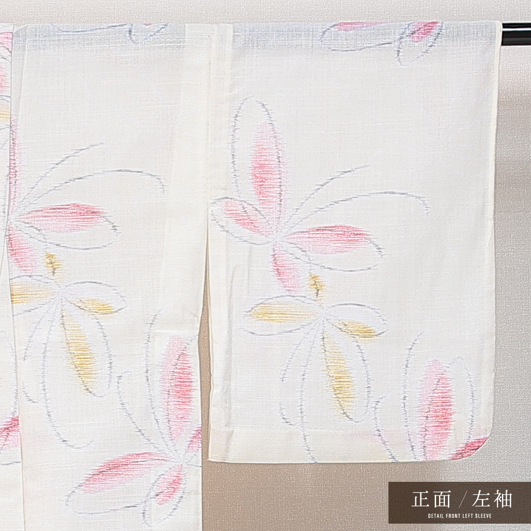 麻の紬 夏物 洗える着物 単衣 身丈152cm 裄丈62cm 麻 Sランク Sサイズ バチ衿 カジュアル 蝶 クリーム系 1216-14789