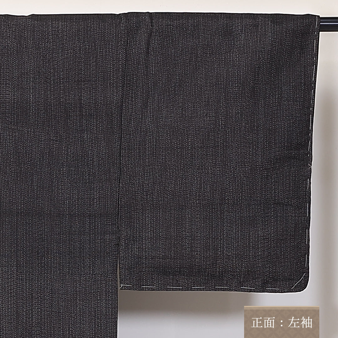 男着物 (大島紬) 袷 身丈145cm 裄丈65cm 正絹 Aランク インフォーマル 棒衿 Lサイズ 無地 茶系 RP 1224-06266