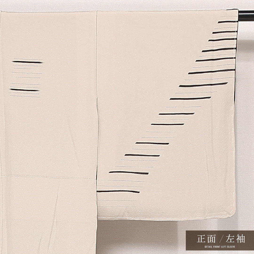 付下げ (ちりめん) 袷 身丈156cm 裄丈63cm 正絹 Sランク インフォーマル 広衿 Mサイズ 友禅作家 高橋翠延 作家物 落款 人物 ちりめん クリーム系 RP 1218-13240