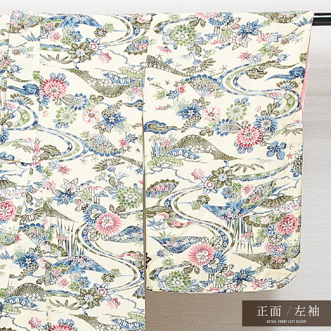 新古品 小紋 袷 身丈153cm 裄丈61cm 正絹 Nランク Sサイズ バチ衿 インフォーマル 吉祥文様 しつけ糸 クリーム系 黄系 1215-14859